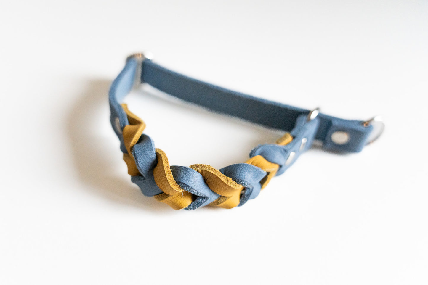 Braided leather - Blue & yellow (Medium)