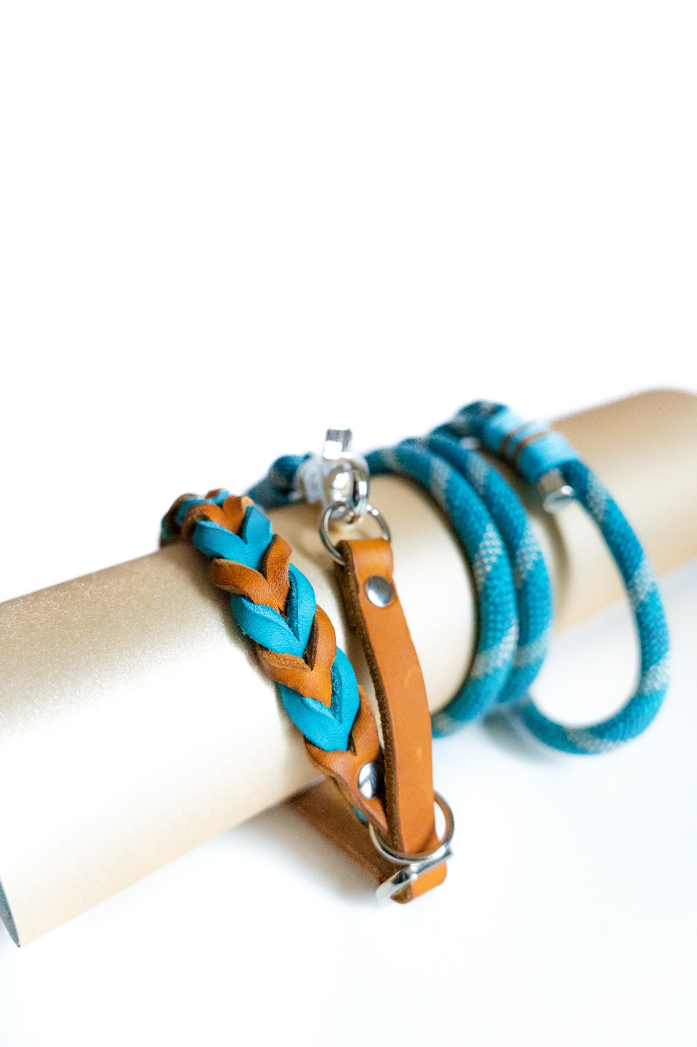 Braided leather - Blue & yellow (Medium)